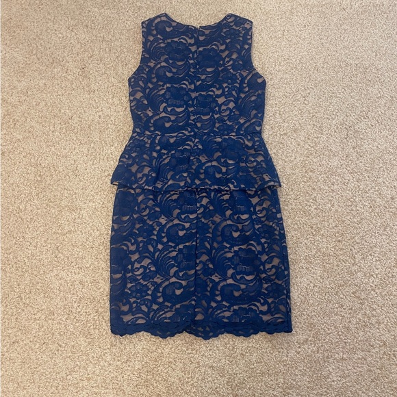 Cache Royal Blue Formal Lace Party Dress - Picture 3 of 3